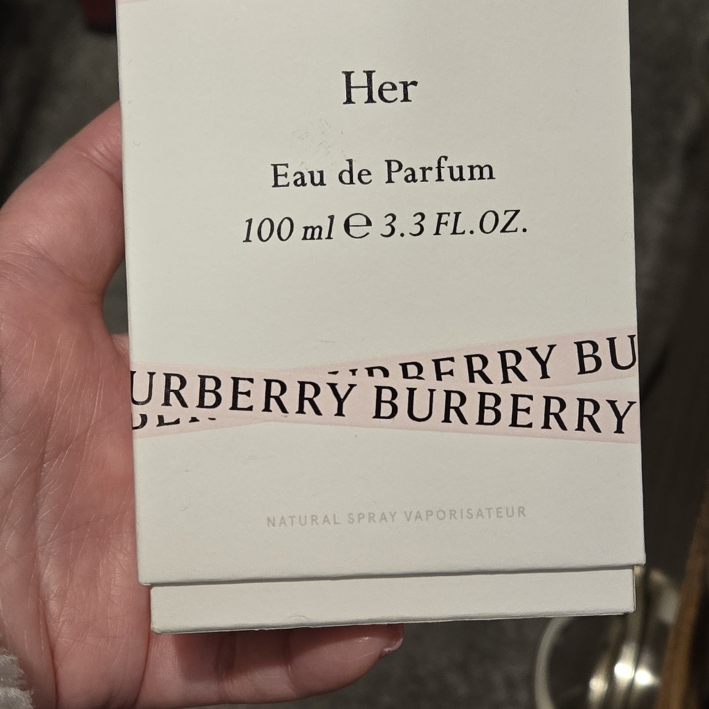 Burberry Her Eau de Parfum - 3.3 Oz